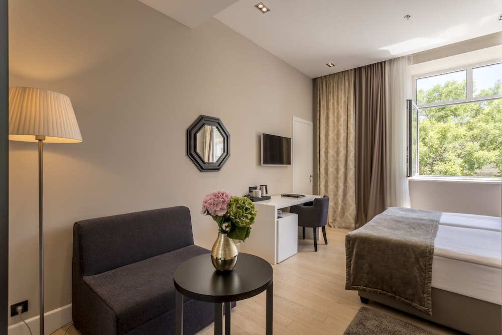 Cornaro Hotel 27