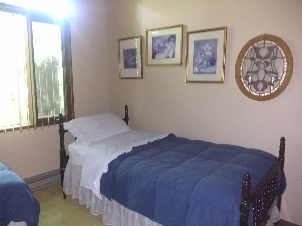 Tanglewood Suites - Property Image 22