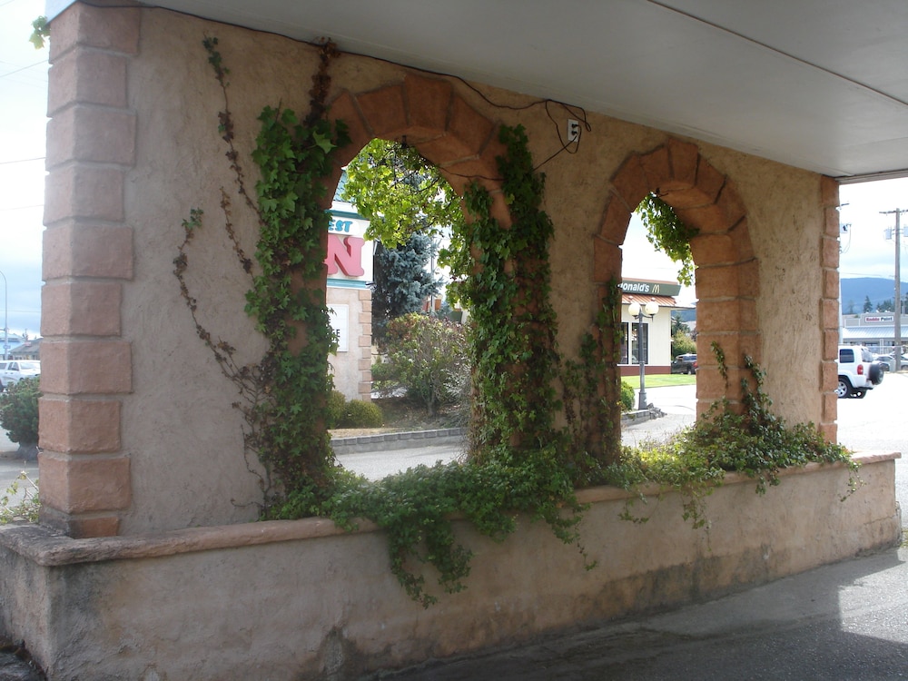 Sequim West Inn