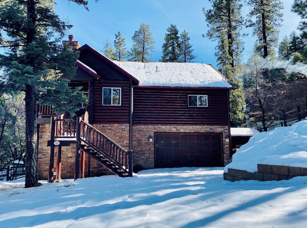 Bearfoot Bungalow
