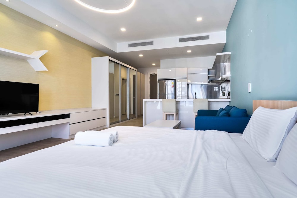 Mcity Ampang by Plush