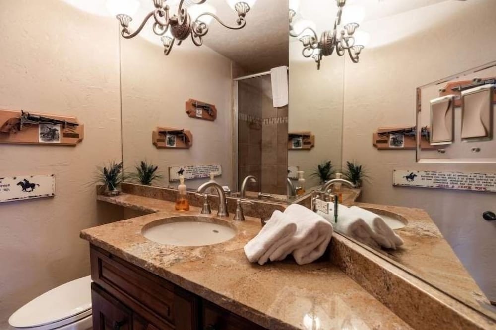 Beaver Creek Resort CO - Townsend Place & Strawberry Park Condos