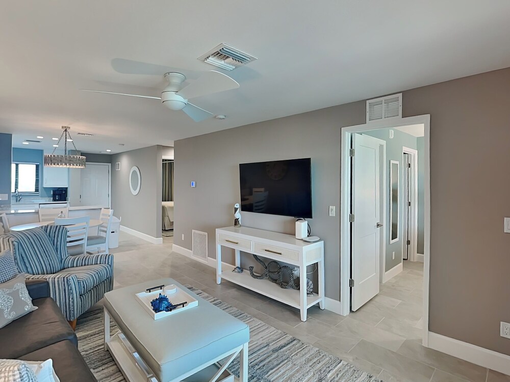 Seaside 5 by Distinctive Beach Rentals