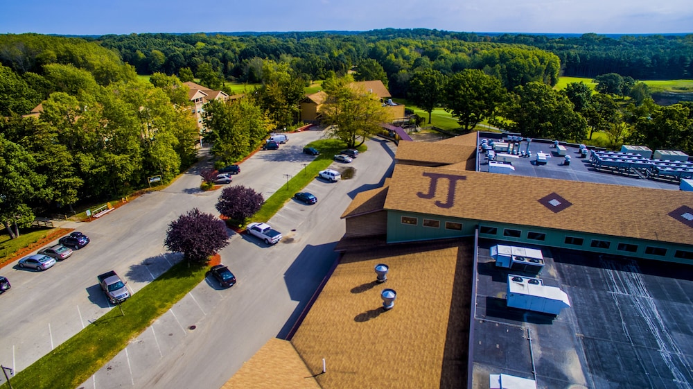 Double JJ Resort