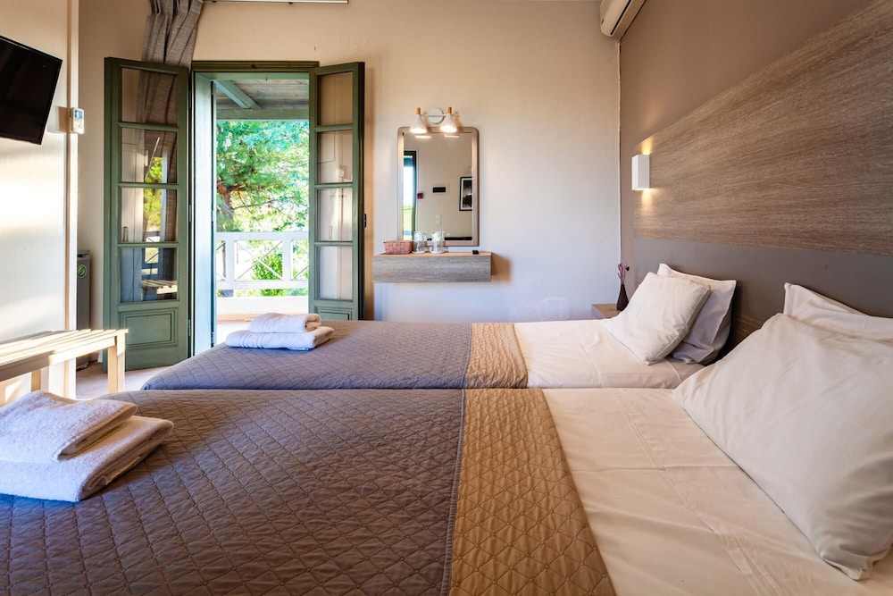 Kalogria Summer Retreats - Strofilia Sunny Twin view 5