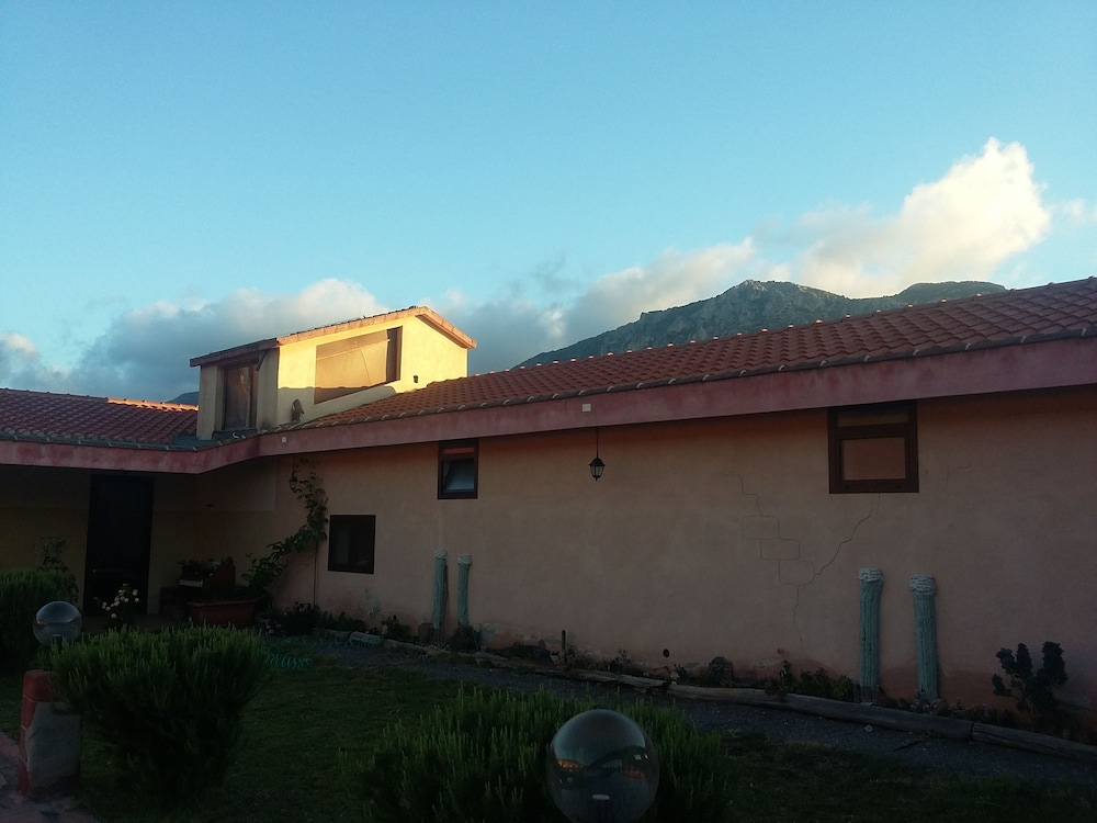 Photo 34