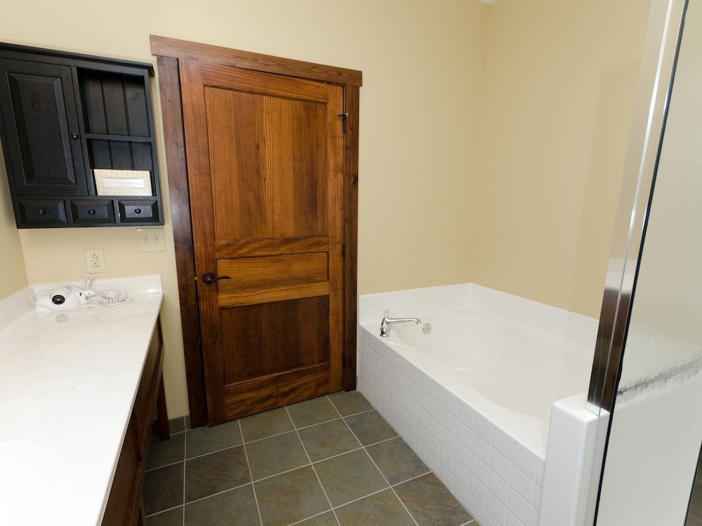 Soaring Eagle Lodge