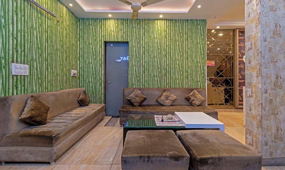 Itsy Hotels P Grand