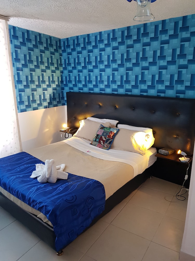 Hotel Boutique San Sebastian - Caters to Gay