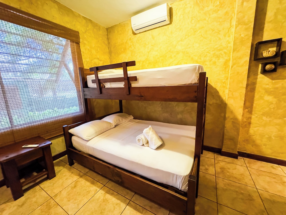 Villas Le Suisse Monterrico