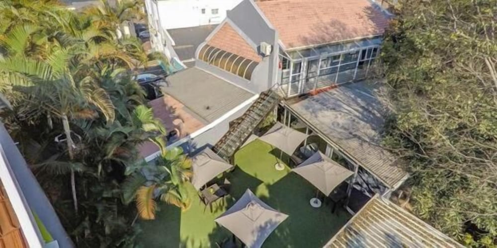 Silver Oaks Boutique Hotel