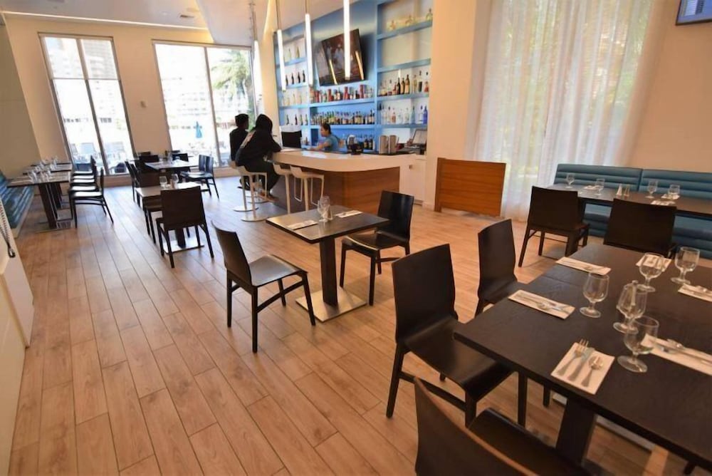 Spectacular Ocean & Bay View Residence 2 Bed 2 Bath @ Beachwalk Resort - Image 3