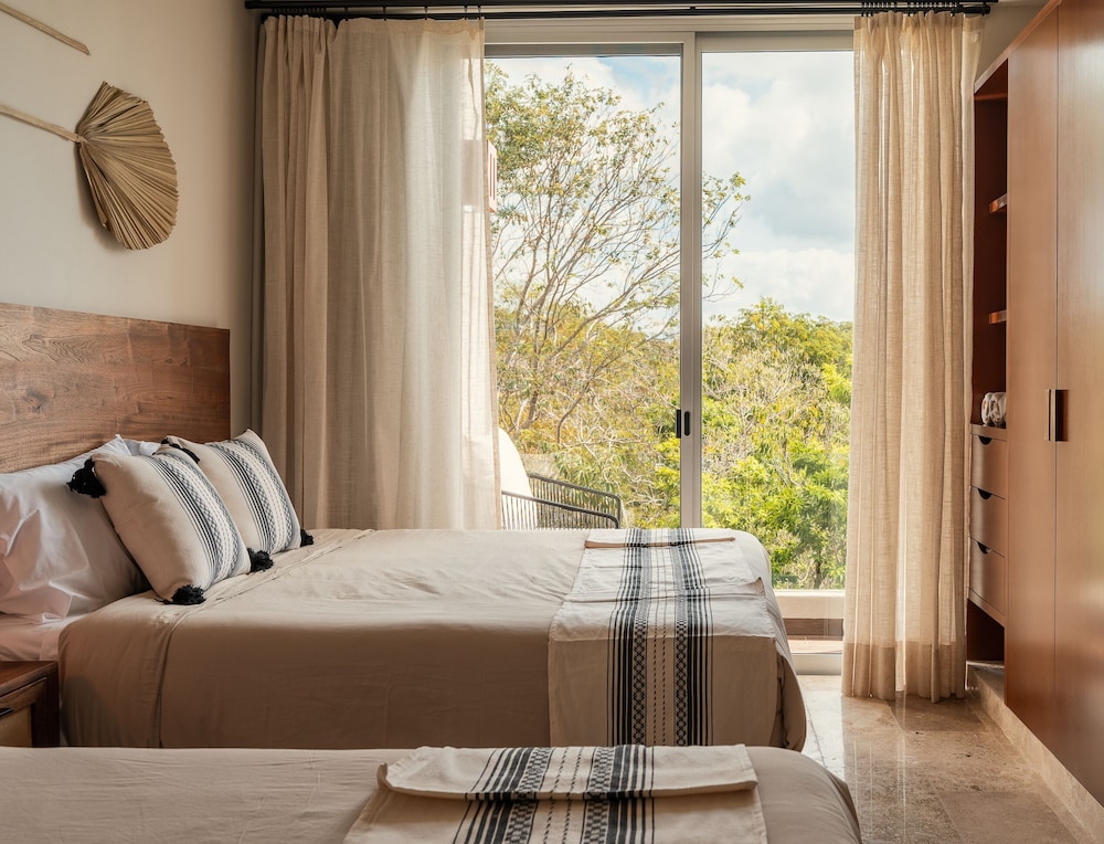 NHOA 312A 2BR Jungle View Aldea Zama