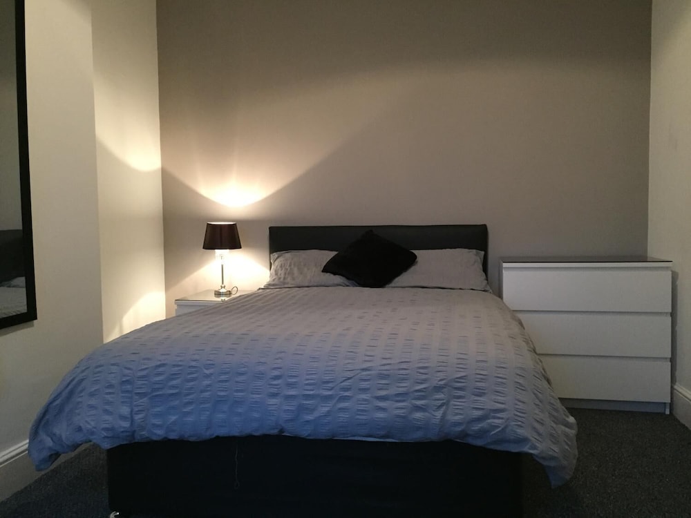Samuel Place view 5