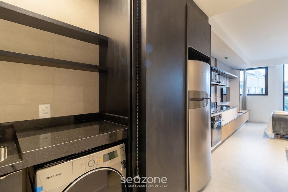 Modern and Fully Equipped Apartments Just Minutes From Lagoa da Conceicao and the Beach - VTD