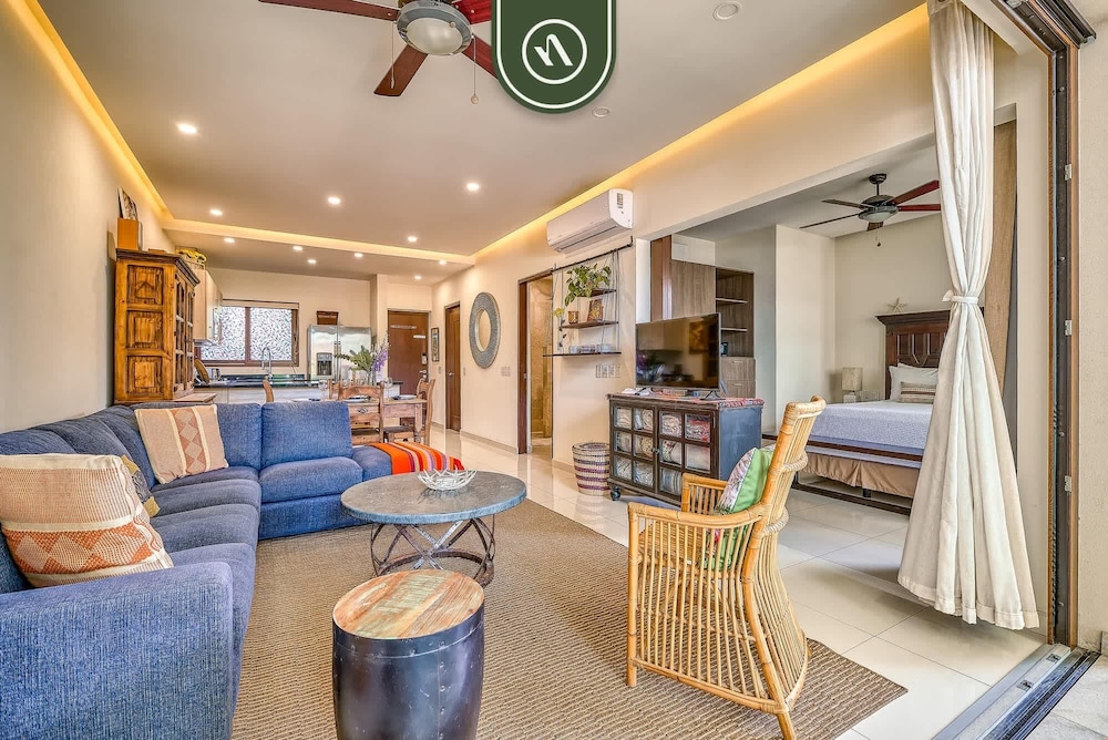 1 BR Condo in Romantic Zone - Amazing Rooftop Pool