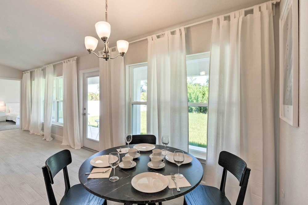 Elegant Port Charlotte Home < 10 Mi to Beach!