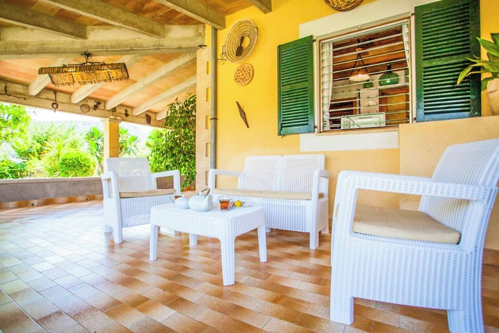 Villa Llarg