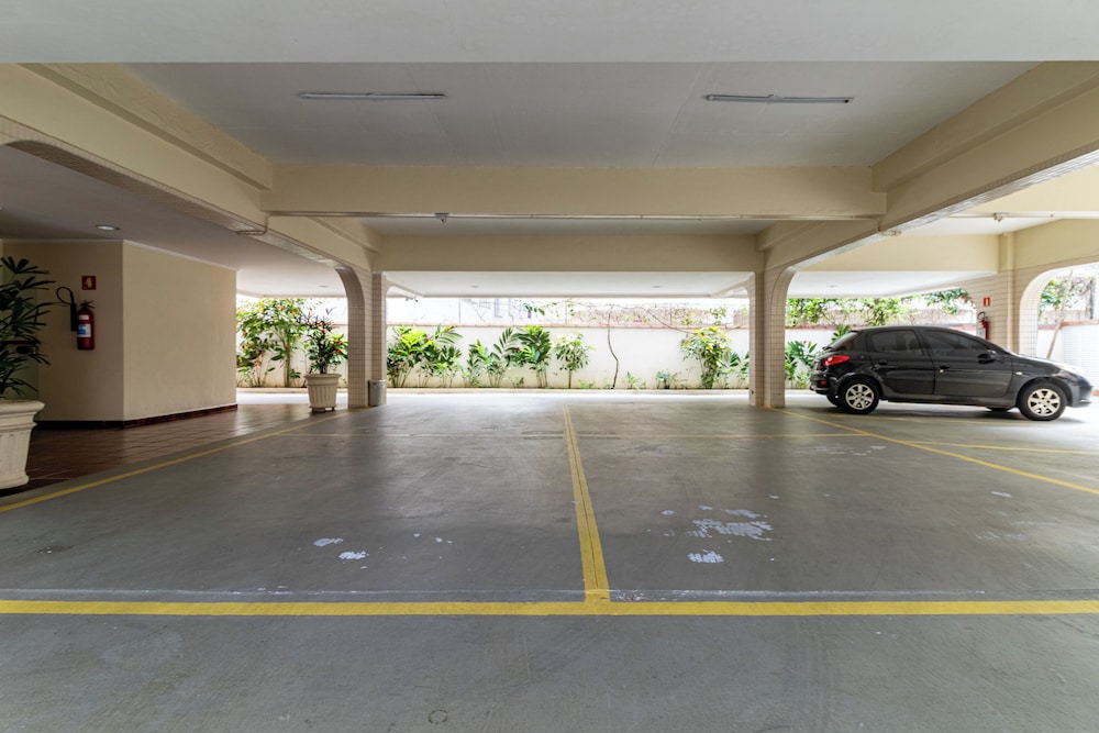 Apartamento Enseada 32