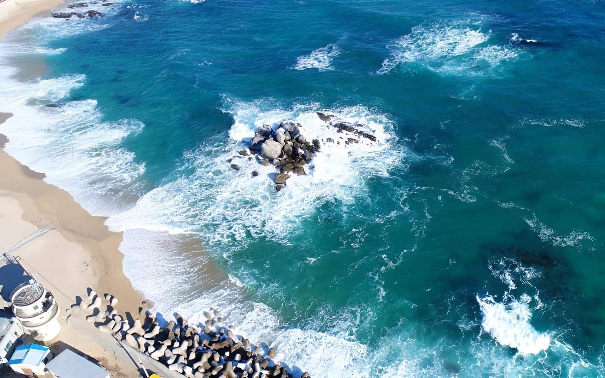 Gangneung Lulu Pension view 3