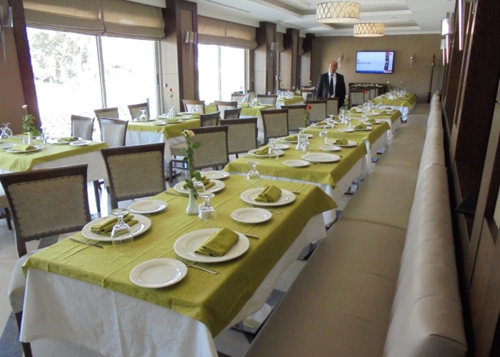 Hotel Tadj El Mouada