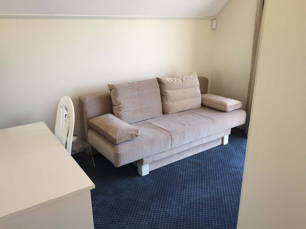 Oceanview Suite