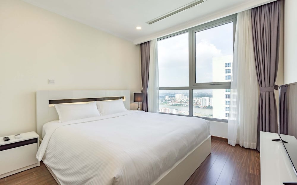 Vinhomes Central Park Riverside Elegance