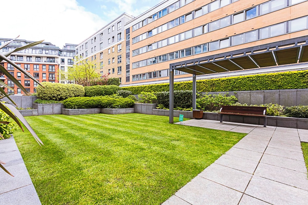 outdoor bbq area