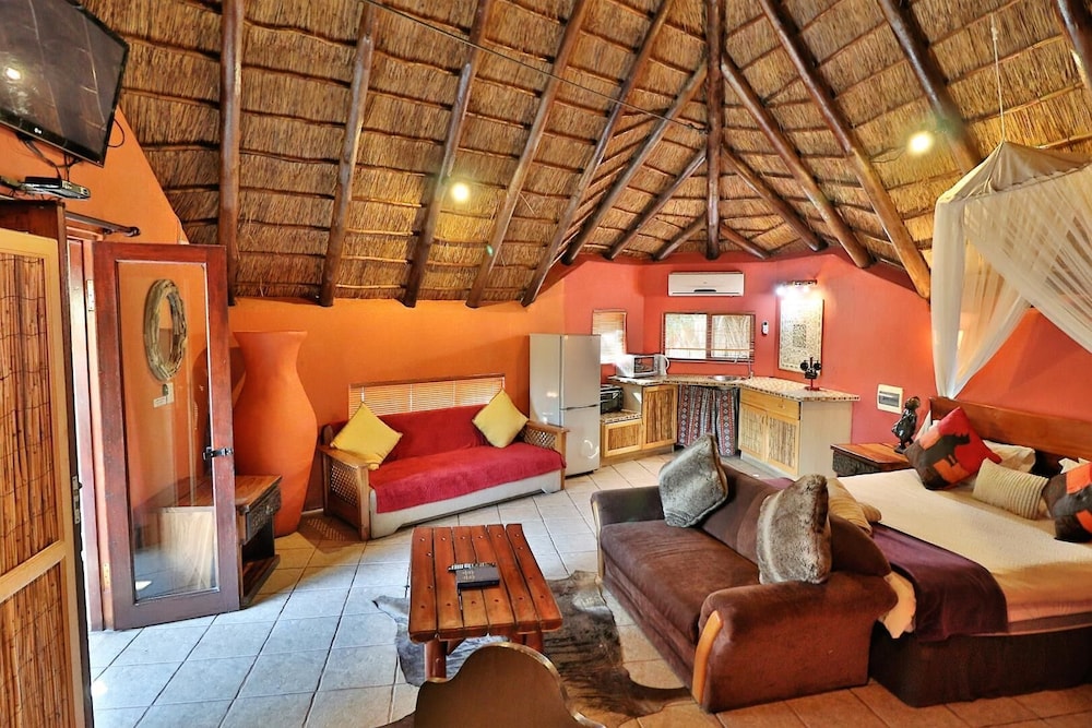 Manzini Swazi King Chalets