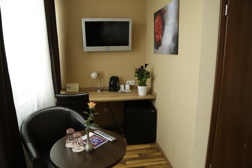 Hannover Vacations - Alexander Business Hotel - Property Image 3