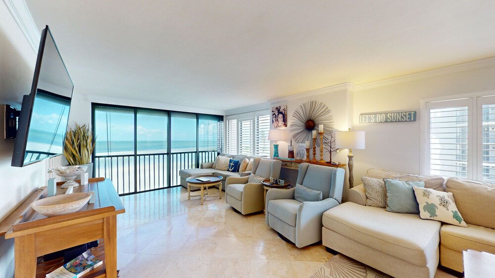 Sandarac 502b: Beachfront 3br Condo W/ Pool & Views 3 Bedroom Condo