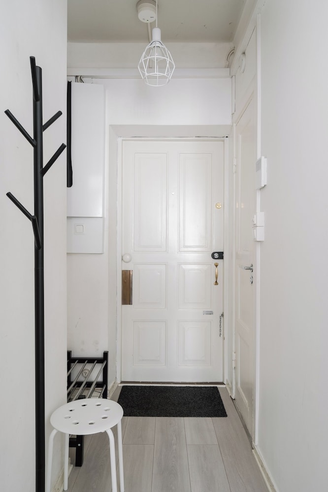 Cozy Studio Apt with Perfect Location