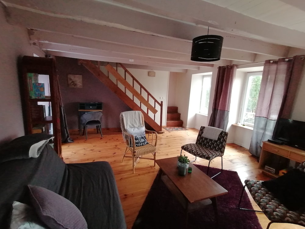 Photo 48