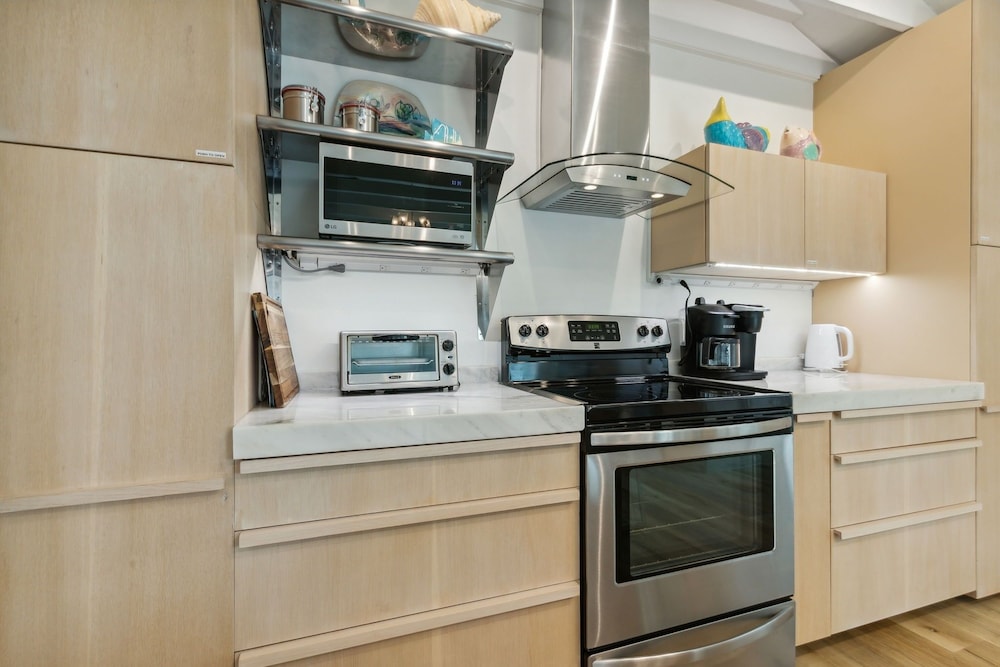 161 S Fletcher 5 Bedroom Home