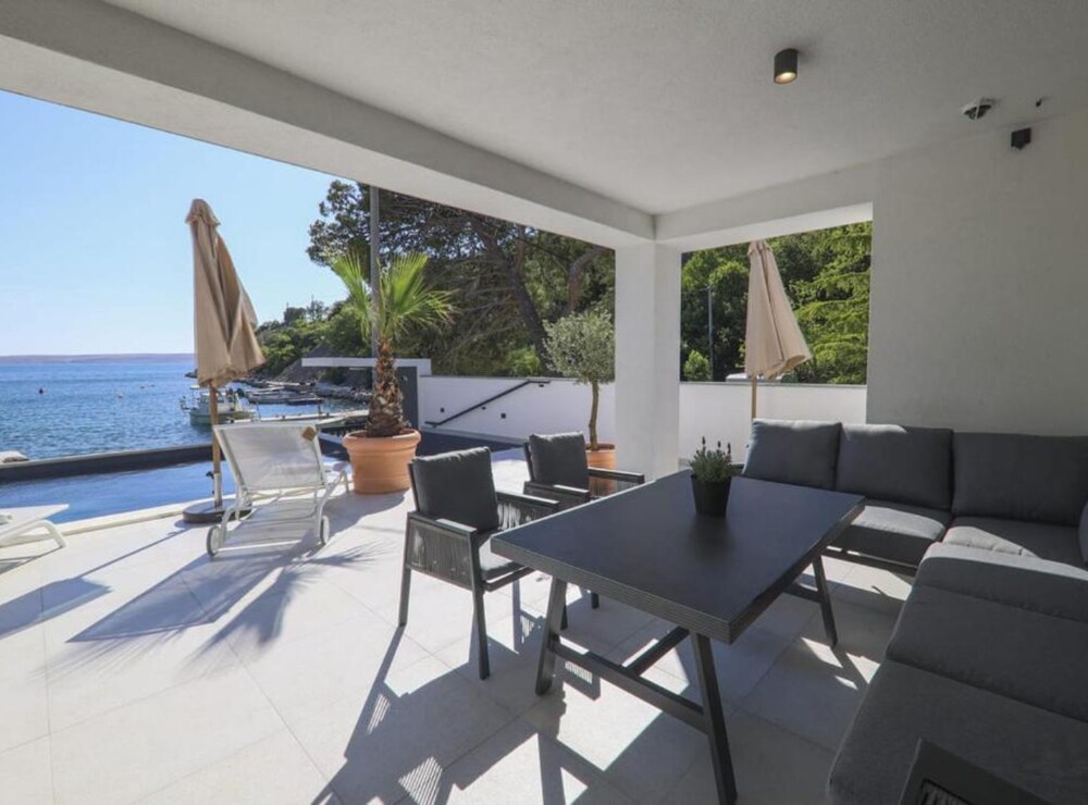 Luxury Villa Lucija