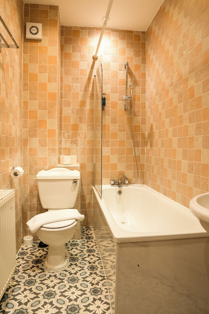 Imperial Earls Court Apartments