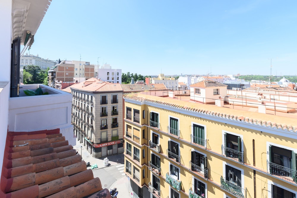 M Arr126 Piso de dos Dormitorios-terraza y Balc