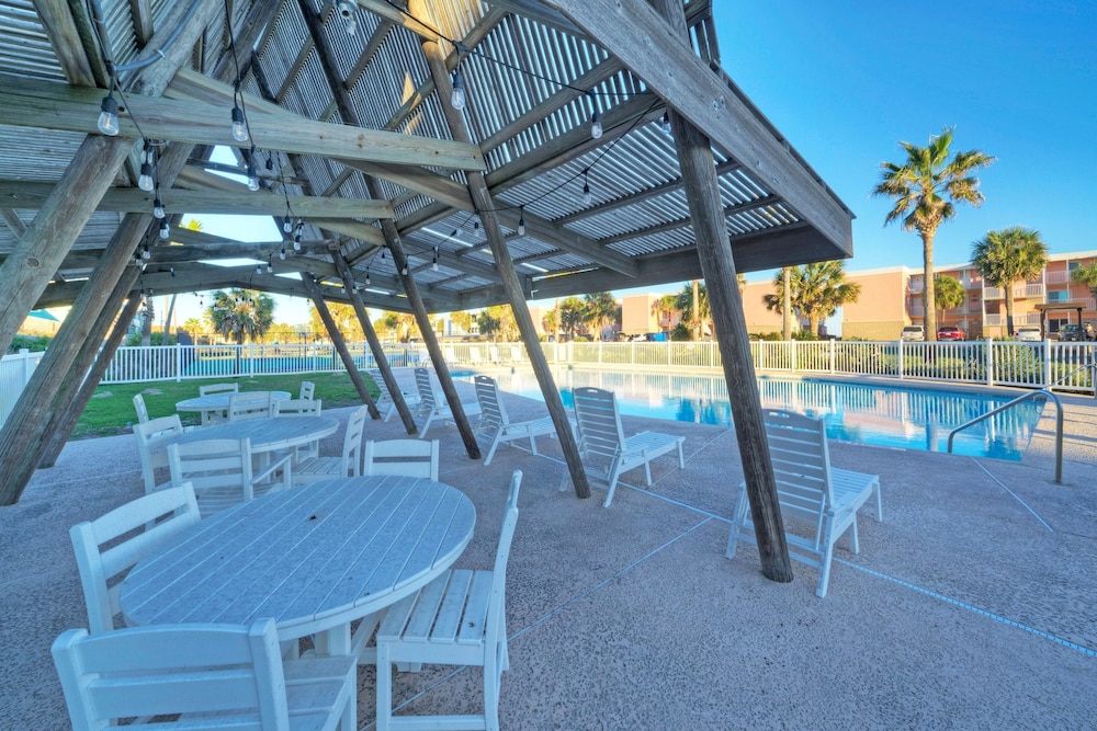 Seaside Blessing by Avantstay Beach Access Pool