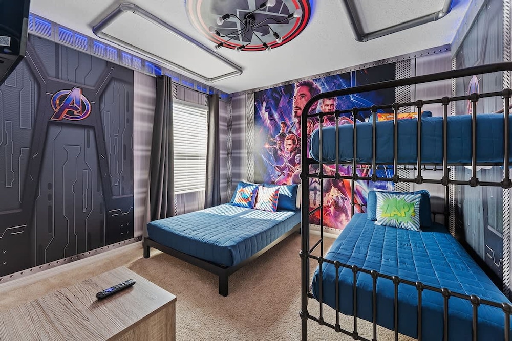 Star Wars Themed Movie Theater 6BR
