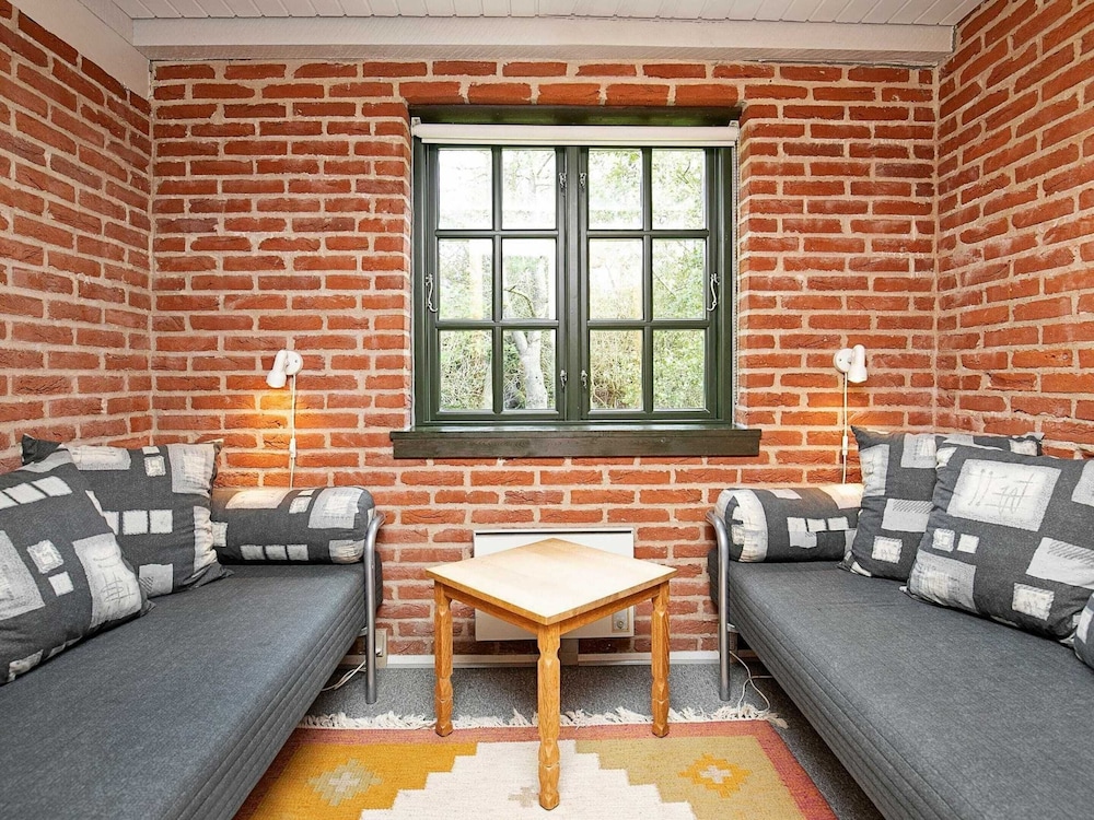 6 Person Holiday Home in Ulfborg