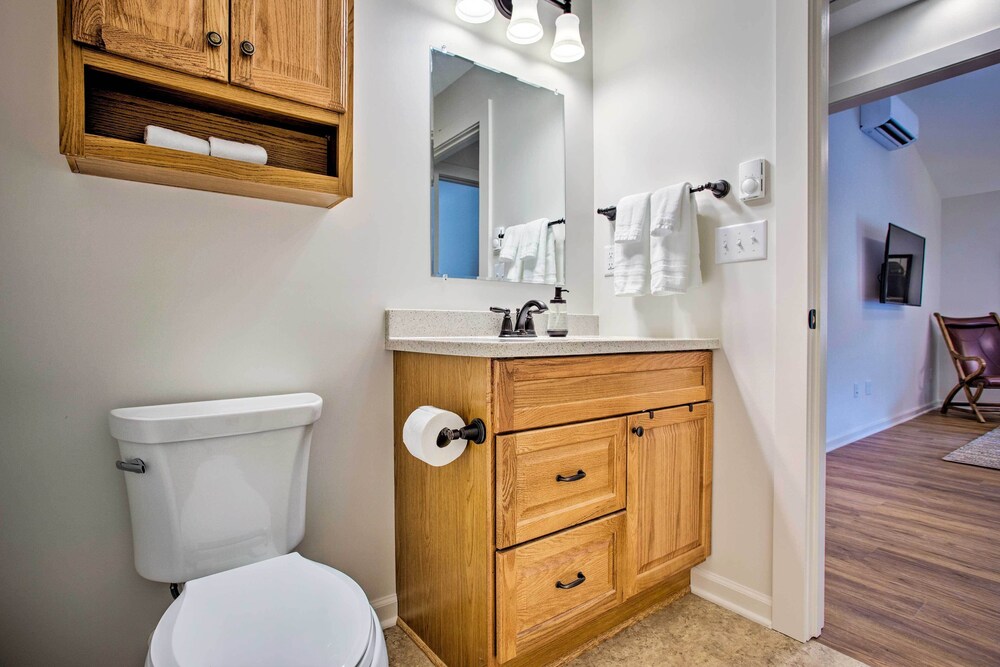 Newly Remodeled Apartment on Main Street in Saluda - Property Image 1