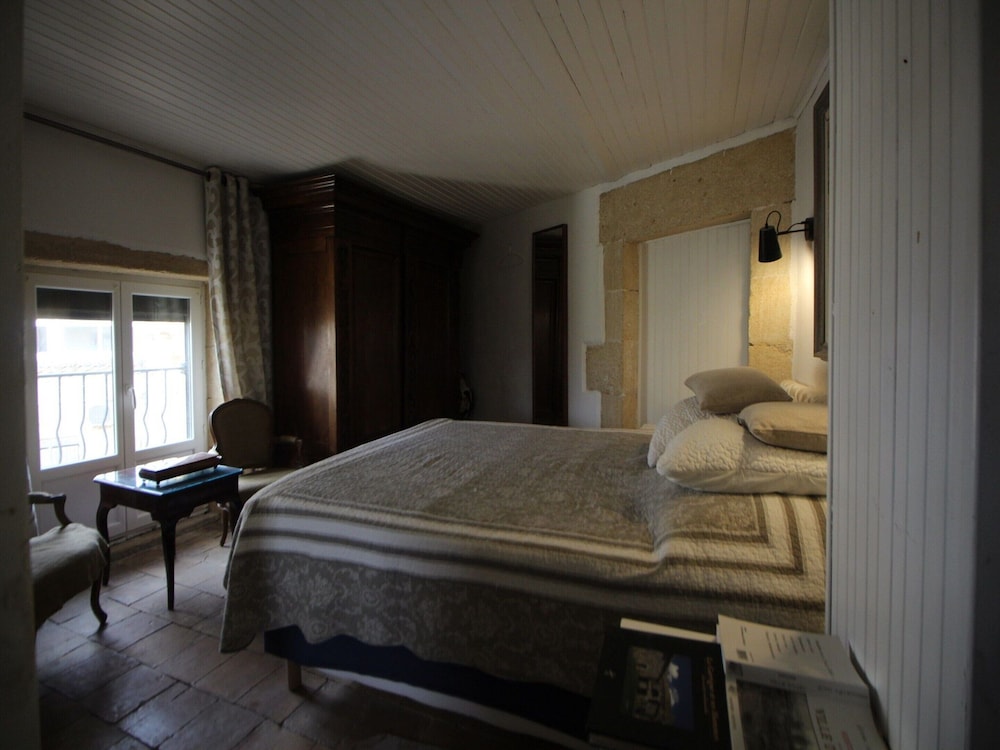 Scenic Villa With View of the Gardon River view 5