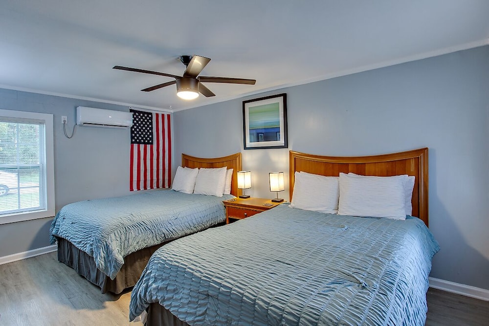 The Panacea Motel view 3