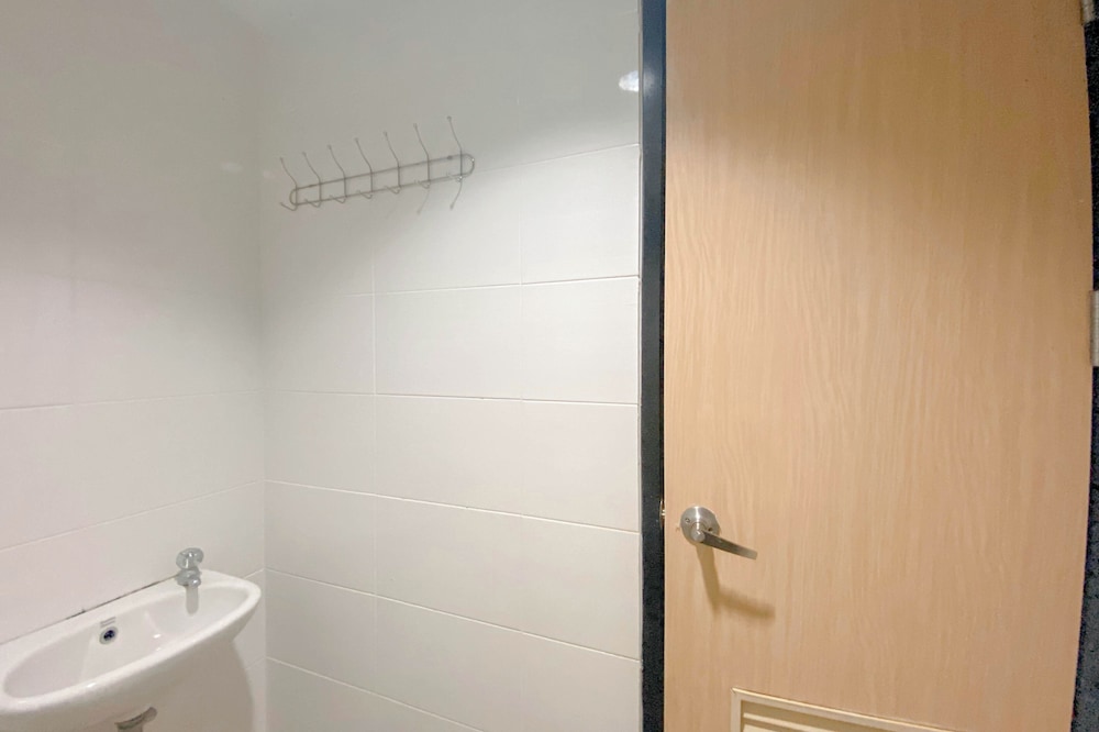 Warm Neutral 1Br Without Living Room At The Alton Apartment