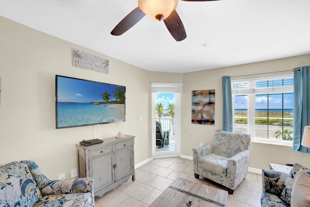 Grand Caribbean 209