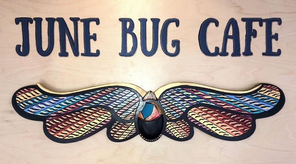 Yosemite Bug Rustic Mountain Resort