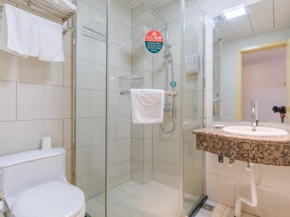 GreenTree Inn HeFei South High-Speed Railway Station BaoHe Avenue Baohe District Government Hotel