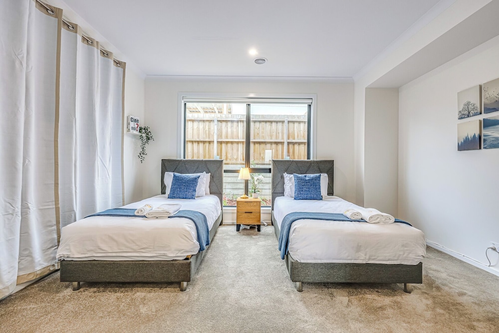 StayAU 5BR Family Getaway GreaterGeelong in Duneed