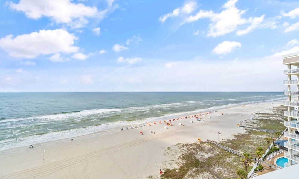 Pelican Pointe 1203
