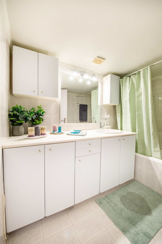 Dolce Favola Nomad Casa - Kalamata s City Getaway
